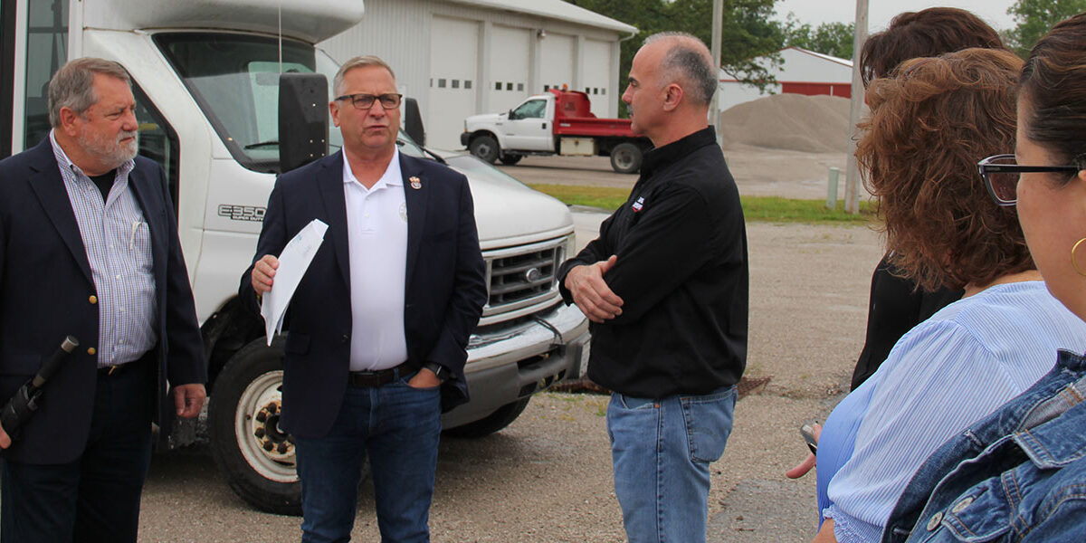 Mike Bost Visits ComWell